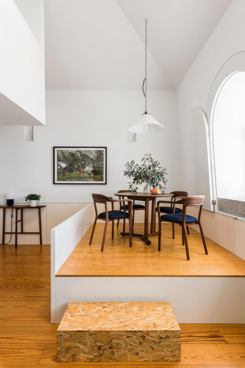 Flattered To Be In Porto Apartment Exterior photo