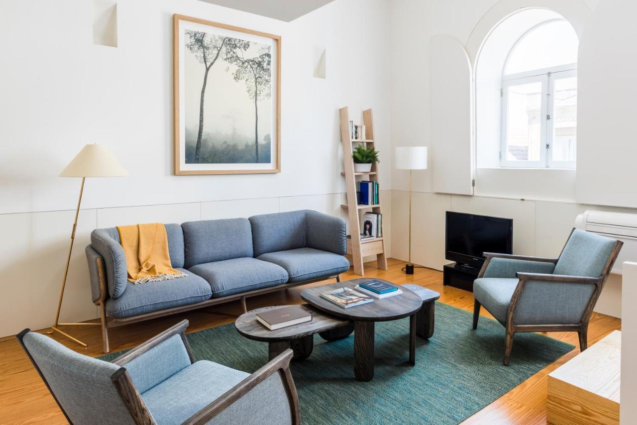 Flattered To Be In Porto Apartment Exterior photo
