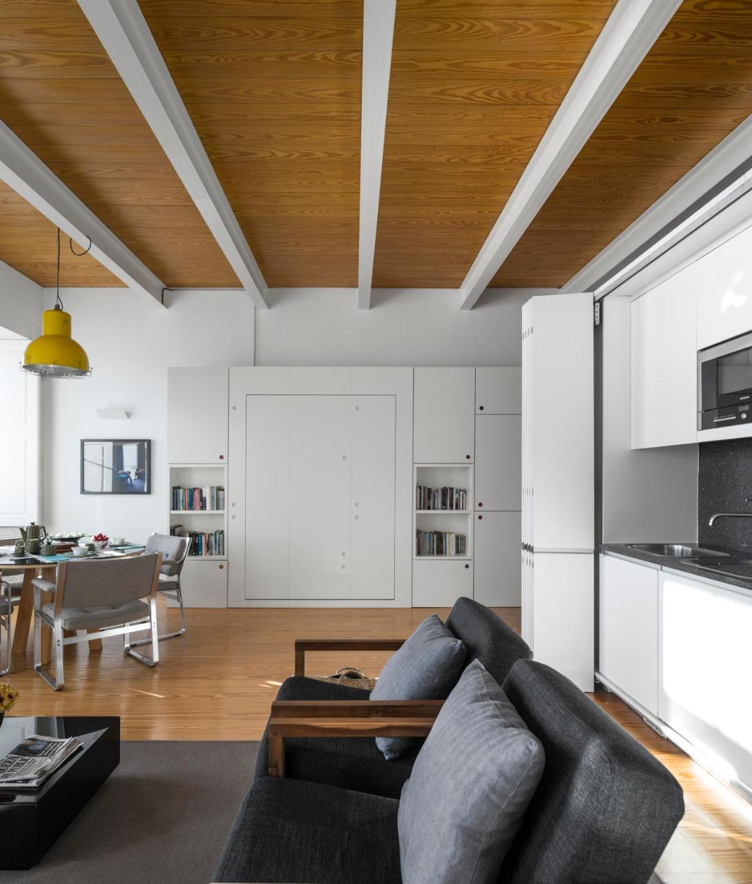 Flattered To Be In Porto Apartment Exterior photo