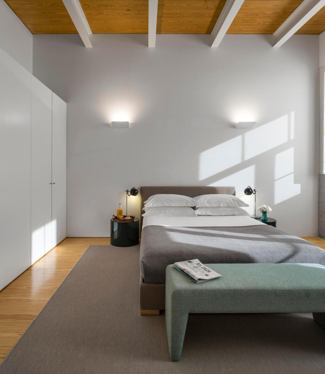 Flattered To Be In Porto Apartment Exterior photo